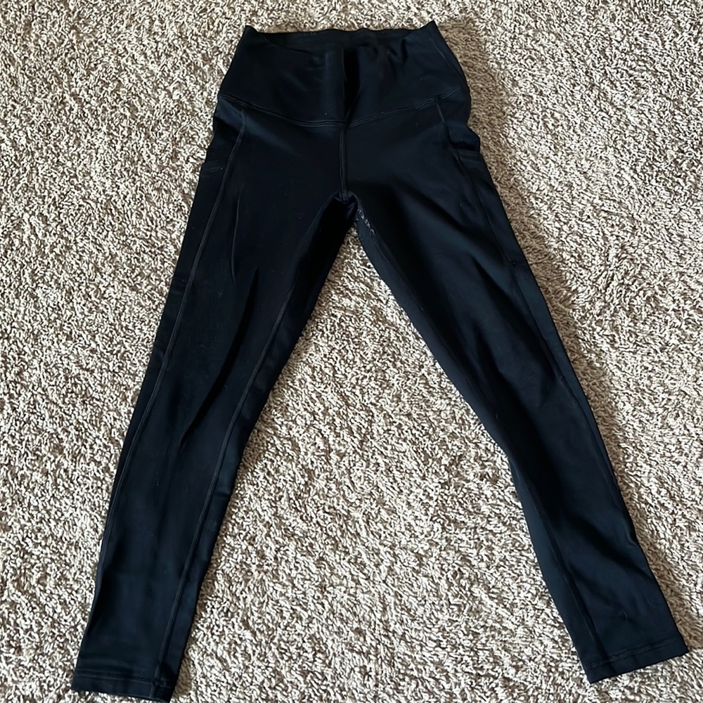 Aerie leggings with pockets